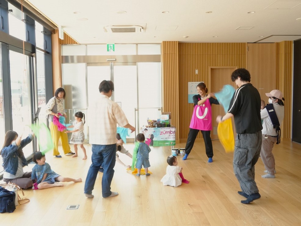 ZUMBINIわくわく親子のふれあいタイム