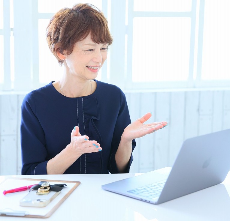 整えカフェ｜こんまり®︎流片づけ相談＆タロット占い　11:00～12:00　※時間ごとにページあり